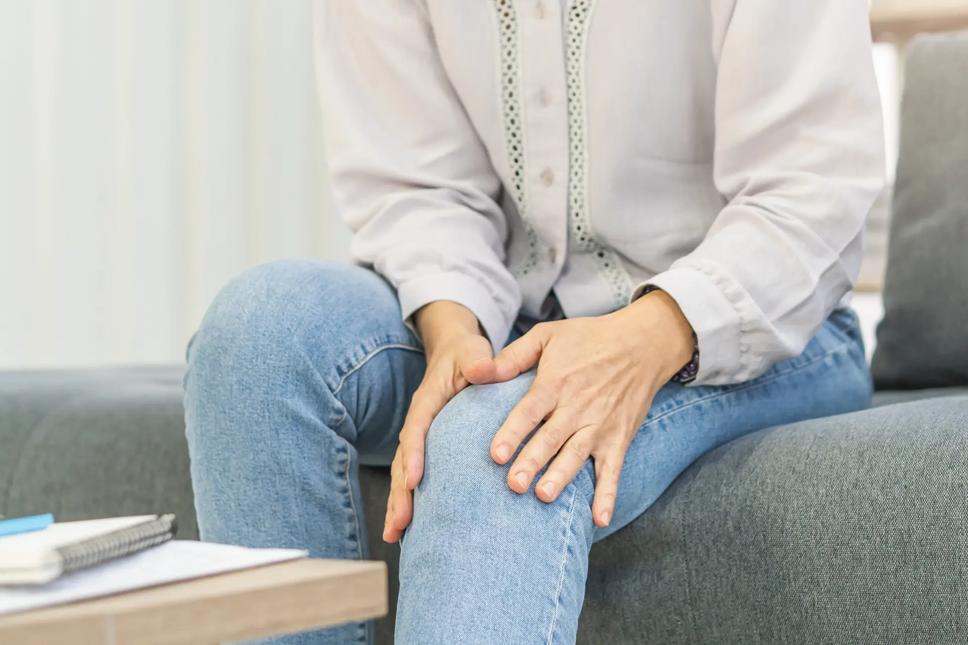 Stretches and Exercise for a Stiff Knee